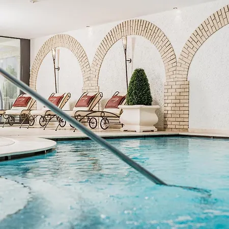 Hotel Savoy Dolomites Luxury & 4*