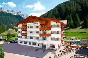 فندق Savoy Dolomites Luxury & سيلفا دي فال جاردينا